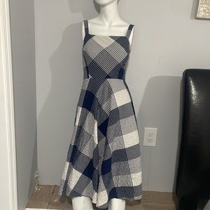 Taylor Midi Plaid Dress Size 2